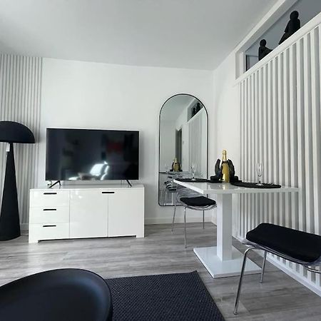 Urban Home By Unique Rooms Burgo المظهر الخارجي الصورة